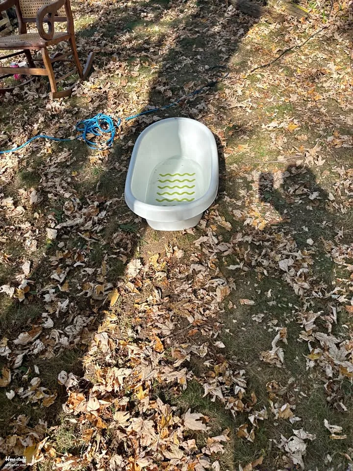 Plastic Baby Bathtub thumbnail
