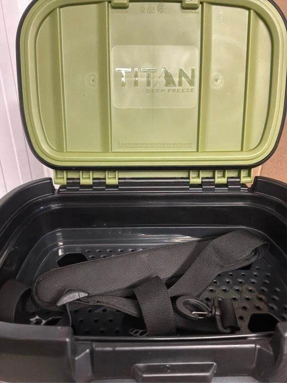 Titan Welded 36 Can Cooler - photo 2