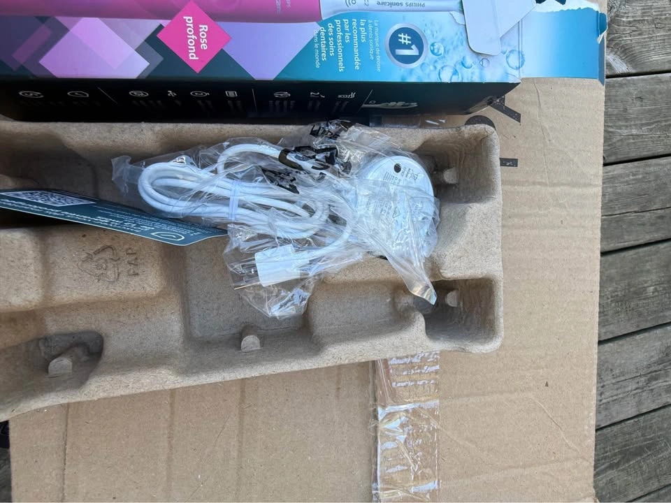 Philips Sonicare 4100 Rechargeable Toothbrush - photo 5