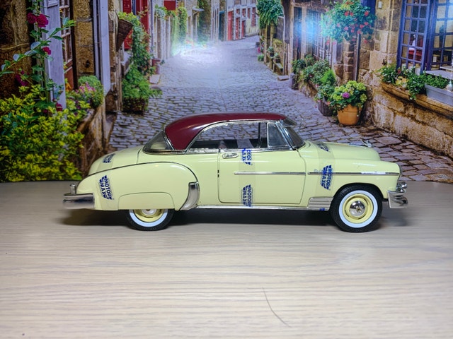 1:18 Brand New 1950 Chevy Bel Air diecast model car - photo 3