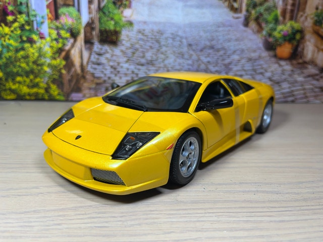 1:18 Brand New Lamborghini Murcielago diecast Model car - photo 2