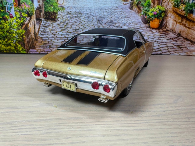1:18 Brand New 1971 Chevrolet Chevelle SS454 Sport Coupe - photo 5