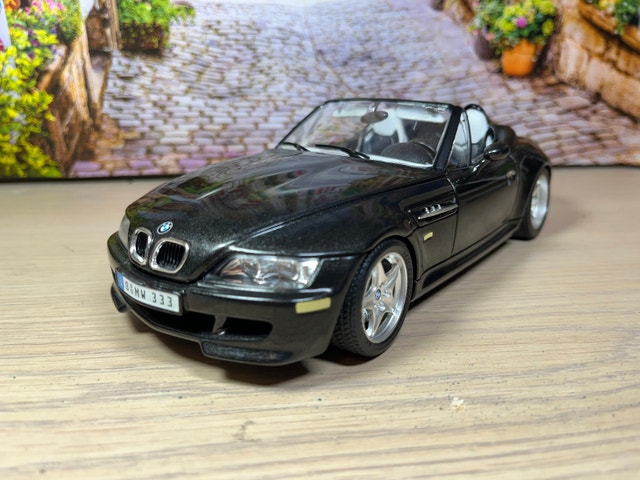 1:18 Made in Italy 1996 BMW M Roadster diecast Model car