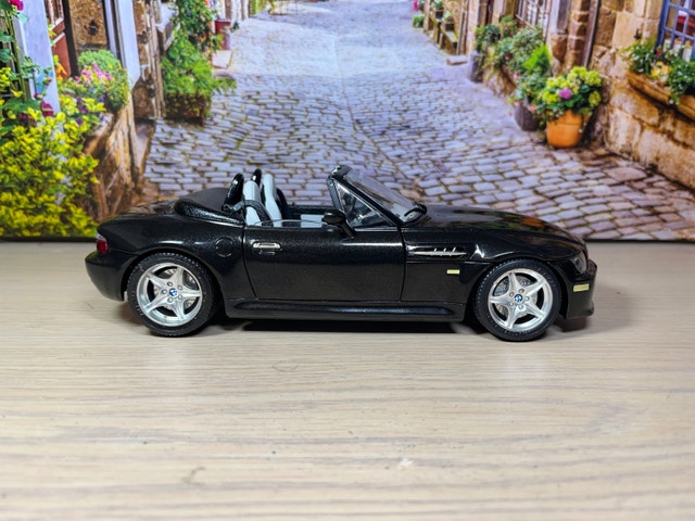 1:18 Made in Italy 1996 BMW M Roadster diecast Model car - photo 3