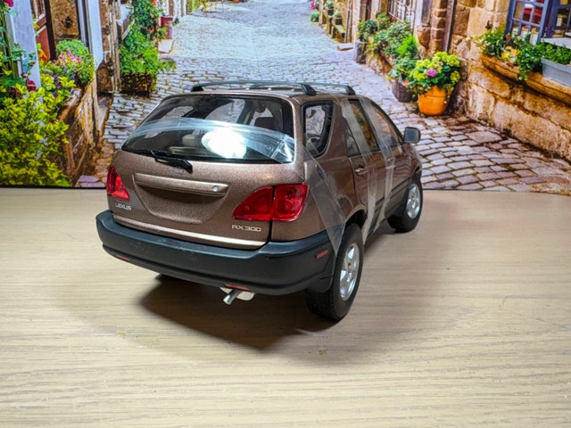1:18 AutoArt Lexus RX300 (First Generation) Diecast Model - photo 4