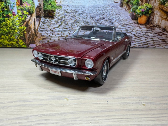 1:18 Matco Tools Authentics 1965 Ford Mustang GT diecast