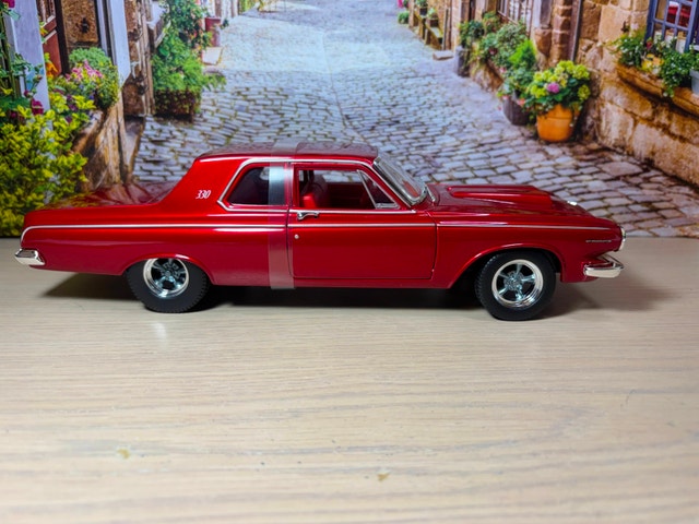 1:18 Brand New 1963 Dodge 330 diecast Model car - photo 3
