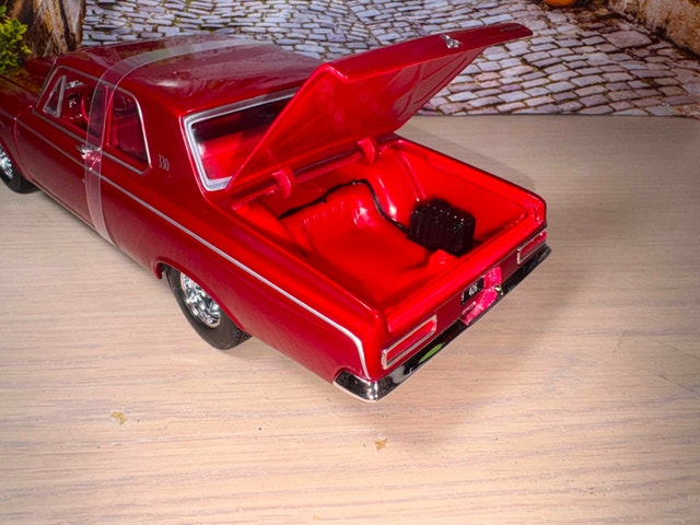 1:18 Brand New 1963 Dodge 330 diecast Model car - photo 5