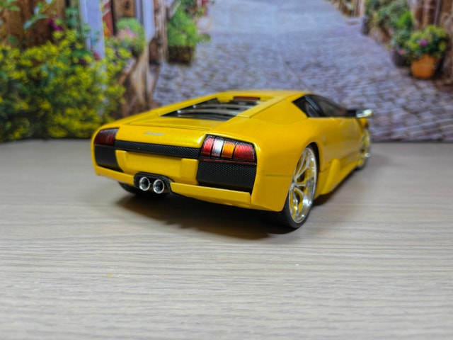 1:18 Lamborghini Murcielago WHIPS Diecast Model Car - photo 4