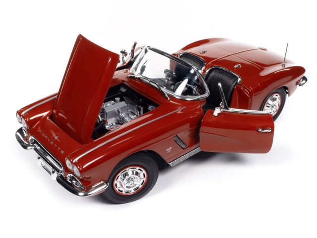 1:18 Ertl 1962 Chevrolet Corvette Diecast Model car New in box