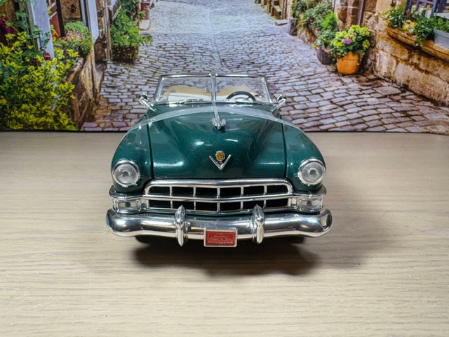 1:18 1949 Cadillac Coupe de Ville Diecast Model Car New - photo 2