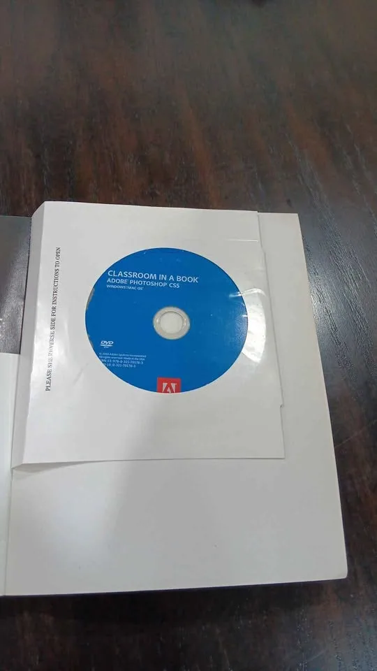 Adobe Photos hope CS5 Book and DVD image indicator(3)