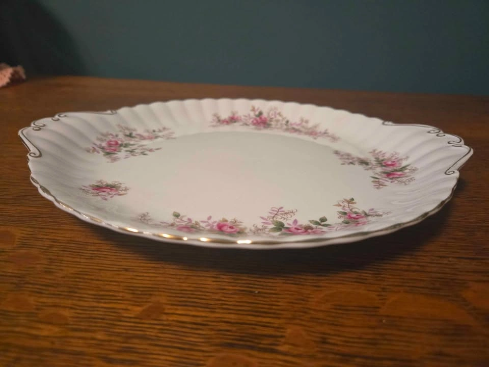 Royal Albert Lavender Rose Handled Cake Plate - photo 2