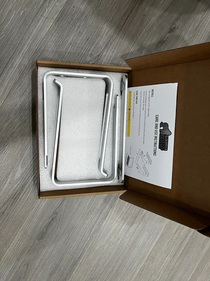 New Laptop Stand, Ergonomic Aluminium Riser - photo 5