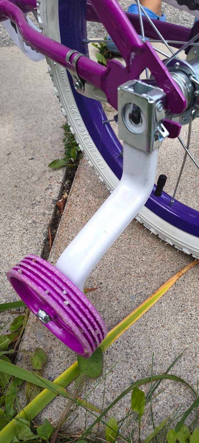 Kids 16" Bike - White and Purple - photo 4