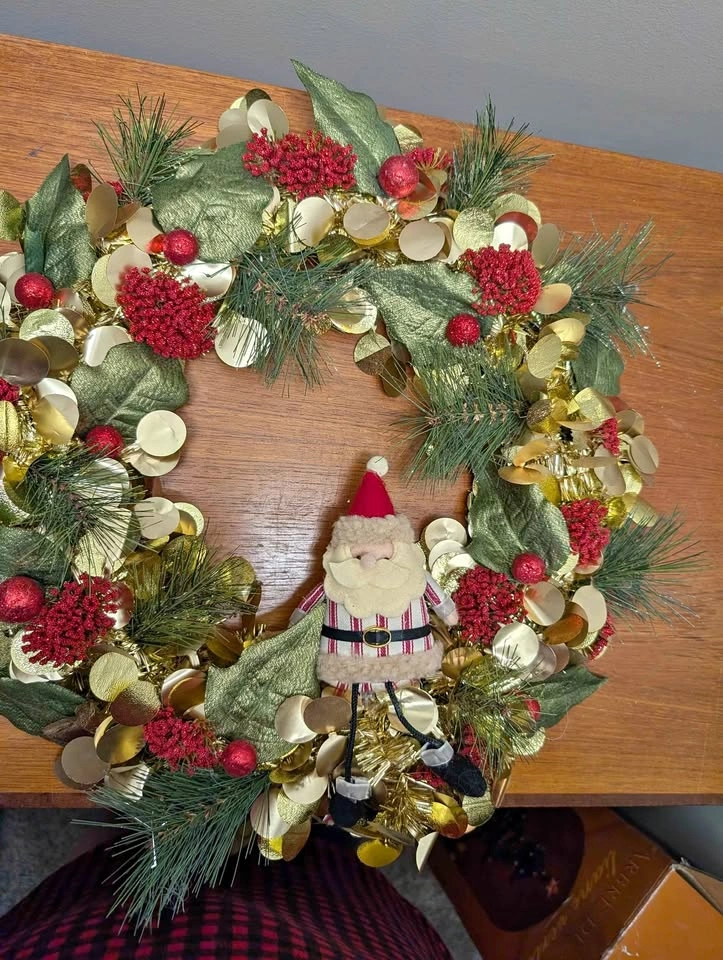 5 Decorative Christmas Wreaths $10/each