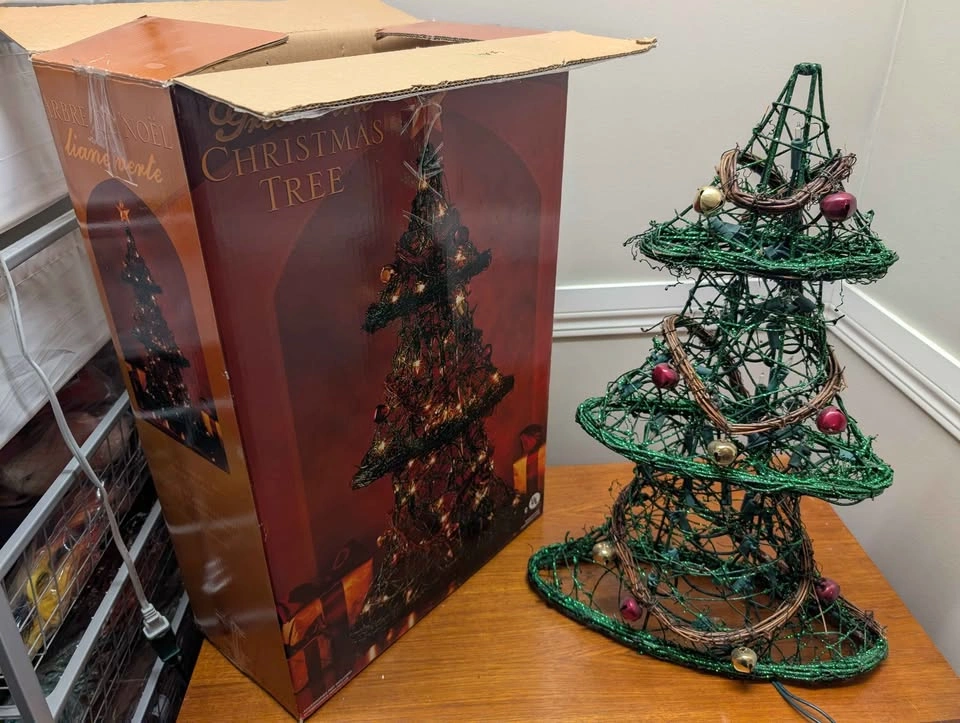 Green Vine Pre-Lit Tabletop Christmas Tree - photo 2