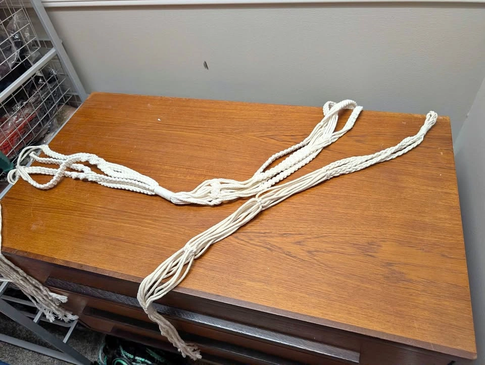 Set of 2 Macrame Plant Hangers
