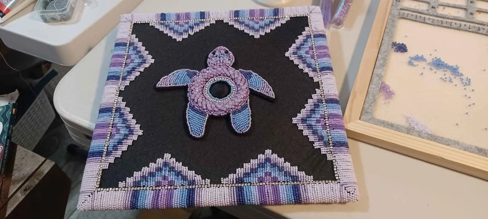 Hand beaded Indigenous grad caps - photo 5