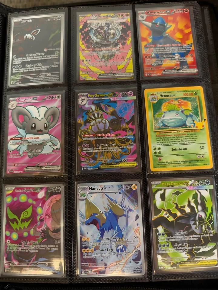 Pokémon 30th Celebration Booster Bundles + Card Binder - photo 4
