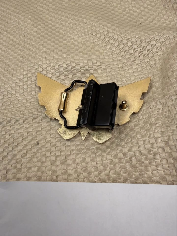 Nintendo Legend of Zelda Twilight Princess Hylian Crest Belt Buc - photo 2