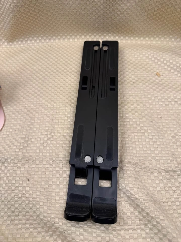 Foldable Laptop Stand and Rose Gold Phone Stand - photo 4