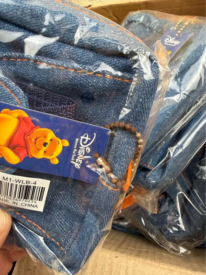 Lot whole box of Disney Winnie the Pooh Denim Pouch Bag - photo 2