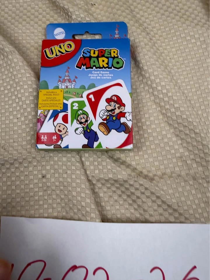 Mattel UNO Super Mario Card Game - photo 2