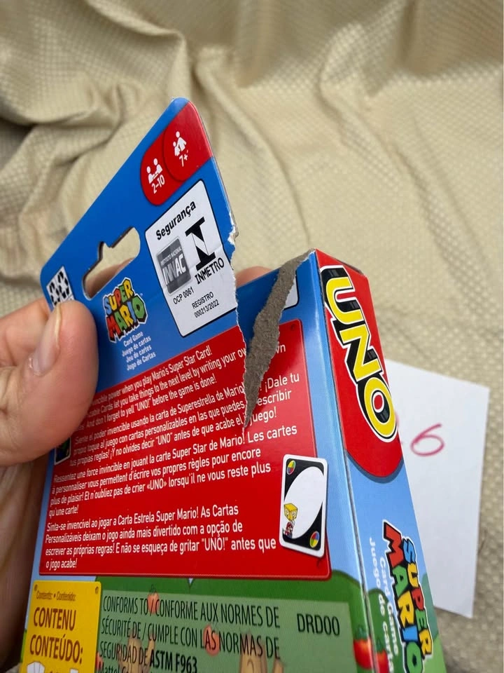 Mattel UNO Super Mario Card Game - photo 4