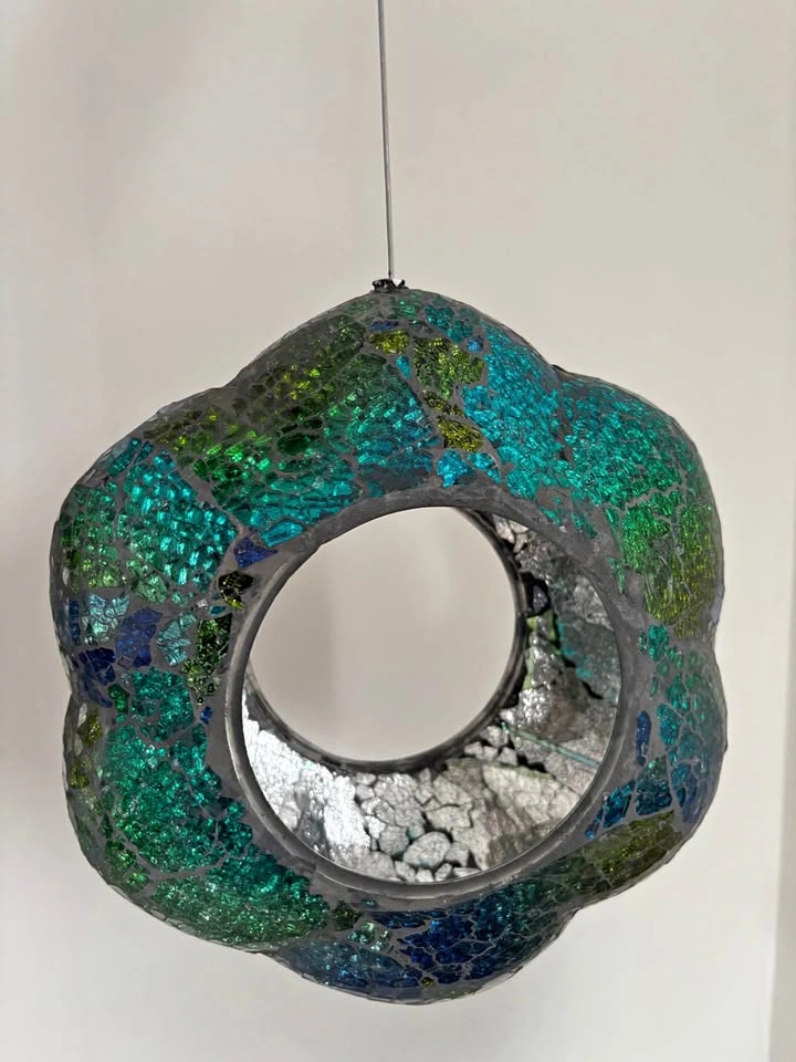 Sunnydaze Decor Mosaic Glass Bird Feeder