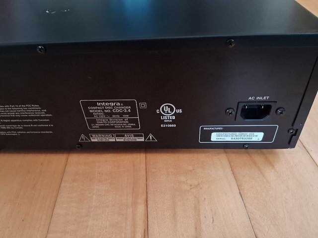 INTEGRA CDC 3.4 6-CD CHANGER - photo 3
