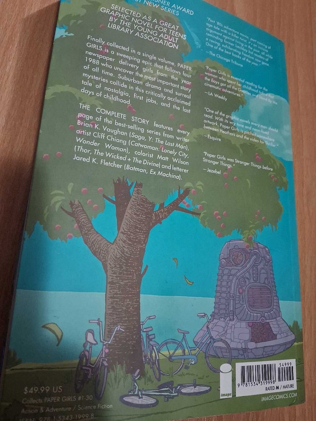 PAPER GIRLS: THE COMPLETE STORY - photo 2