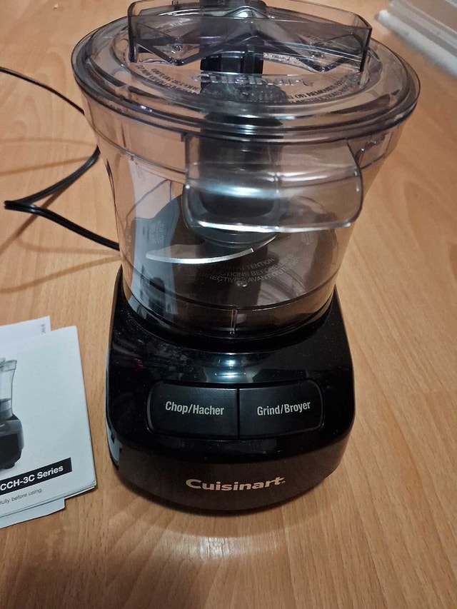 CUISINART 3-CUP MINI CHOPPER - photo 2