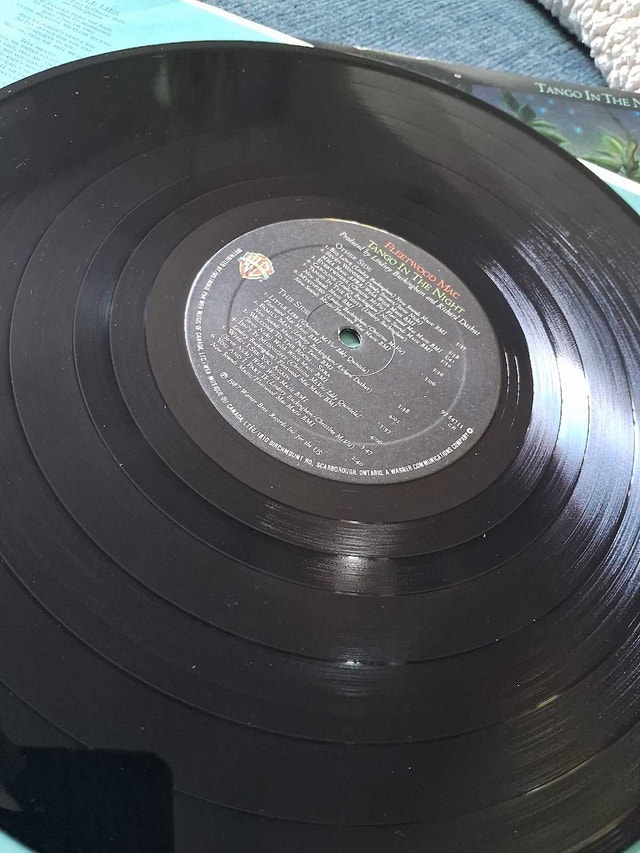 FLEETWOOD MAC - TANGO IN THE NIGHT (VINYL) - photo 3