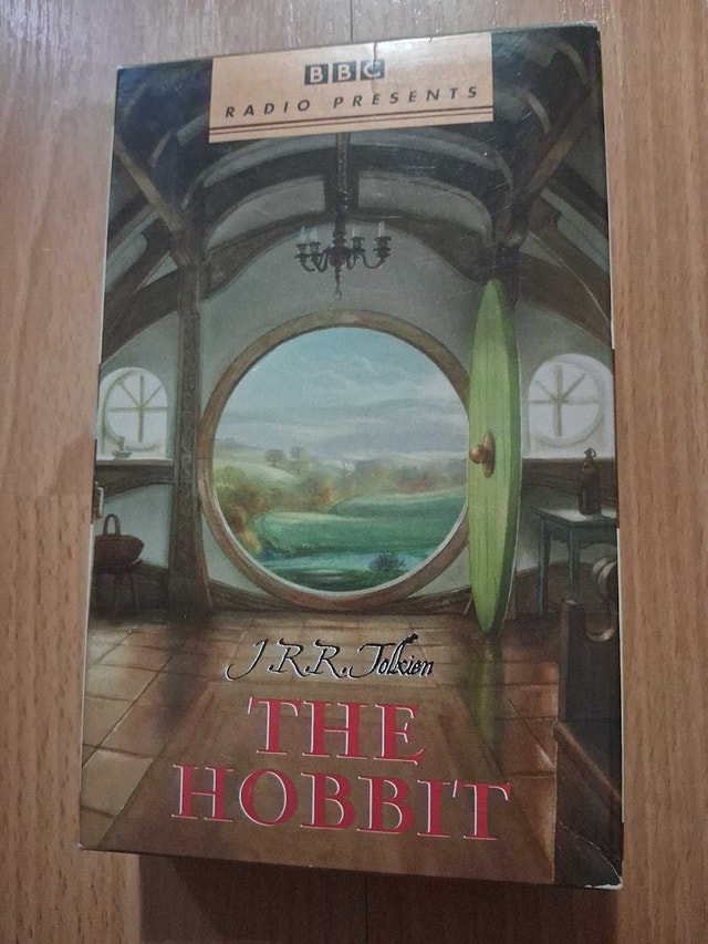 TOLKIEN - THE HOBBIT (BBC, 4 CASSETTE)