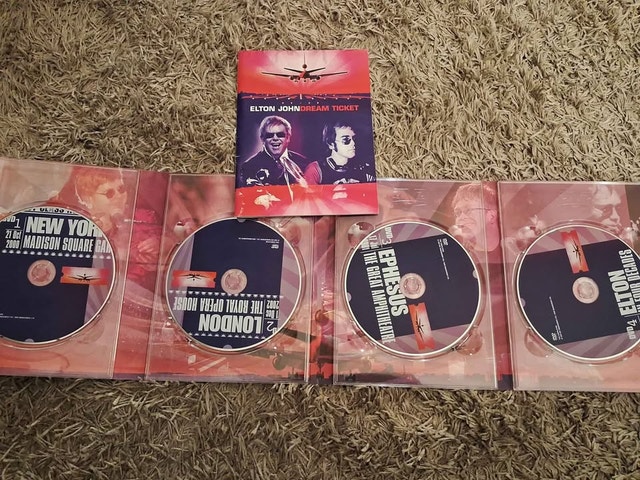 ELTON JOHN: DREAM TICKET (4 DVDS) - photo 3