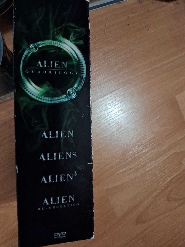 ALIEN QUADRILOGY (9 DVD SET)