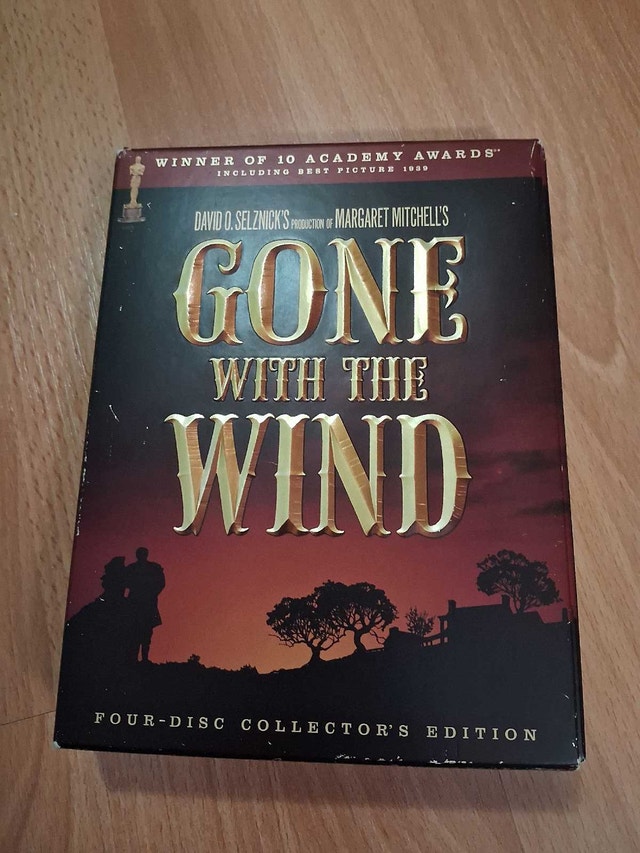 GONE WITH THE WIND (4 DVD COLLECTOR'S EDITION)