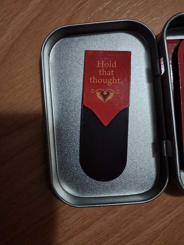 10x MAGNETIC BOOKMARKS IN TIN - photo 3