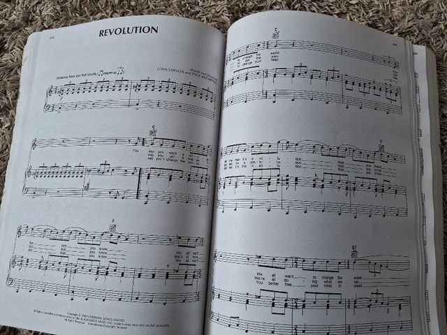 THE COMPLETE BEATLES, VOLUME 2 (PIANO, VOCAL, GUITAR) - photo 3