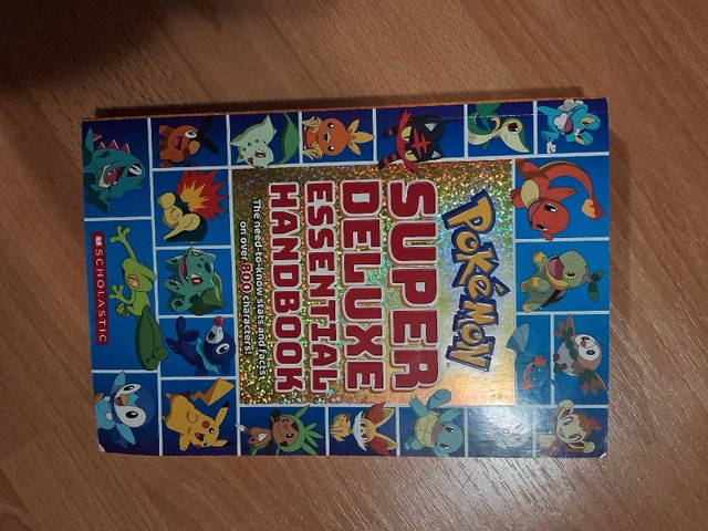 POKEMON - DELUXE ESSENTIAL HANDBOOK