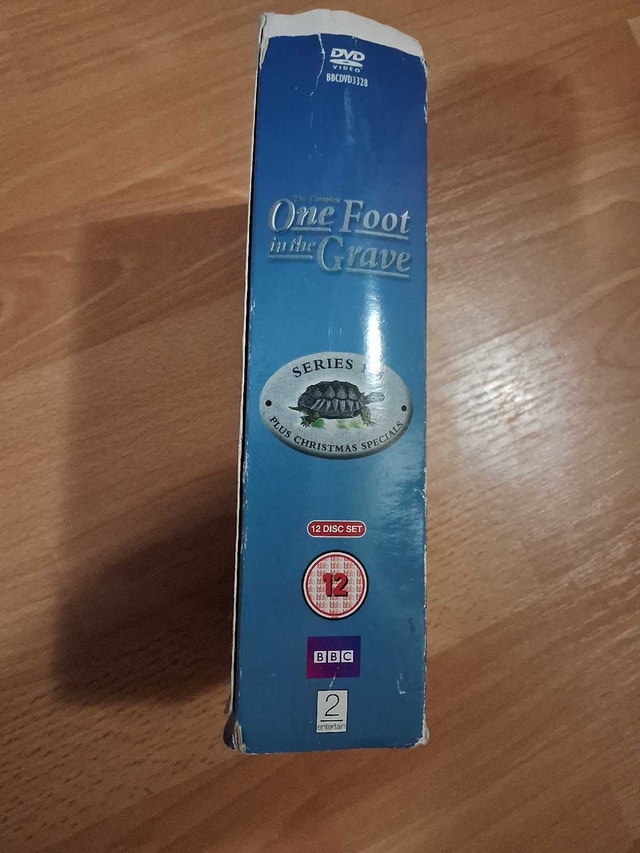 ONE FOOT IN THE GRAVE - THE COMPLETE SERIES - photo 4