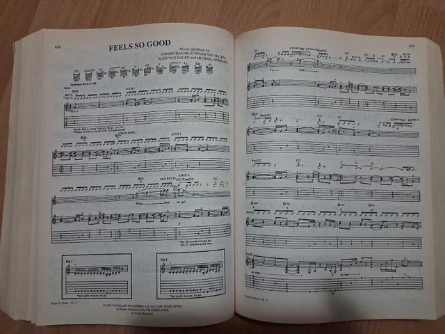 THE ULTIMATE SONG PAGES COMPLETE VAN HALEN GUITAR TABS - photo 4