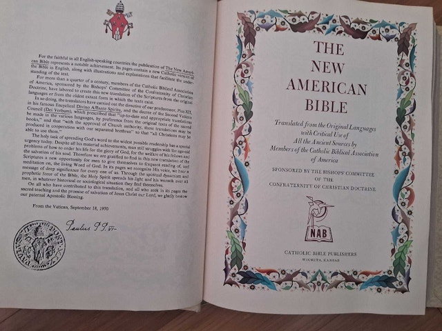 HOLY BIBLE - FIRESIDE FAMILY EDITION (NAB, CATHOLIC, 1970) - photo 4