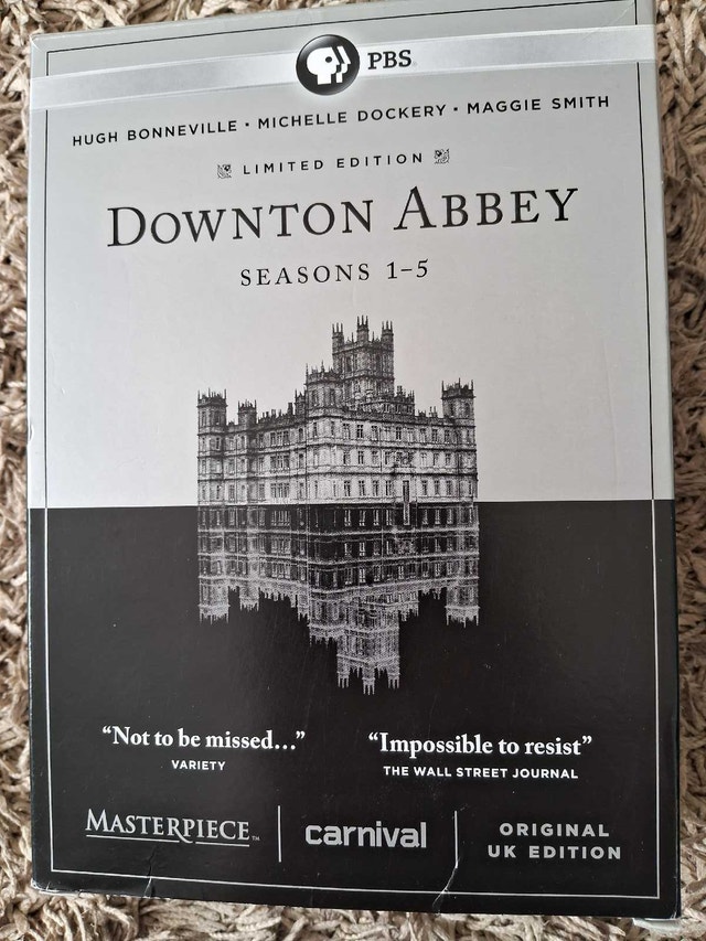 DOWNTON ABBEY - SEASONS 1 TO 5 (15 DVD BOX SET)