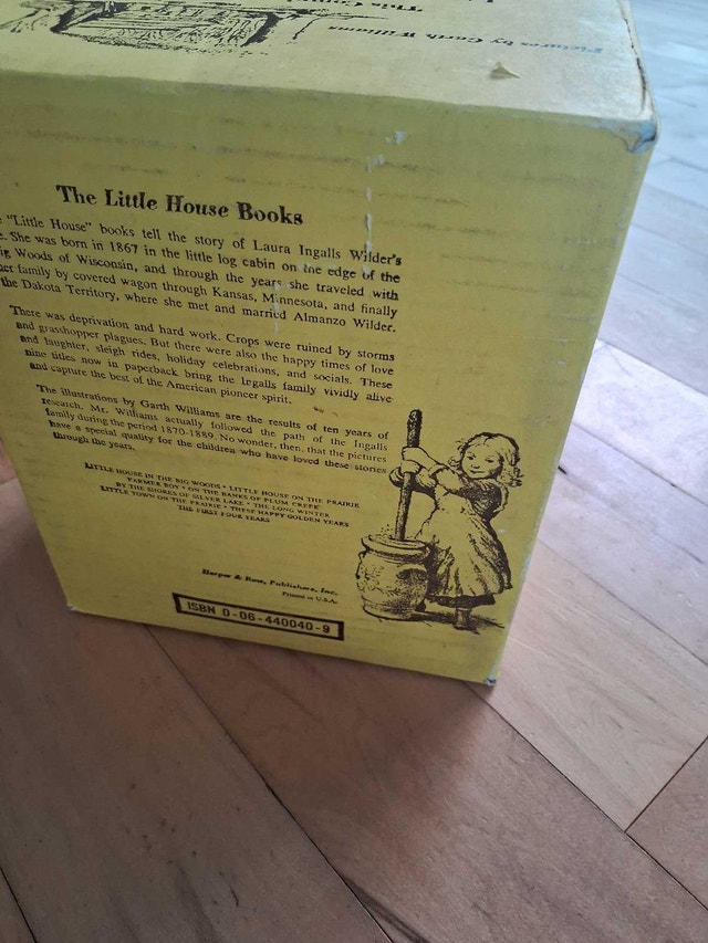 VINTAGE 1971 COMPLETE LITTLE HOUSE ON THE PRAIRIE BOX SET - photo 4