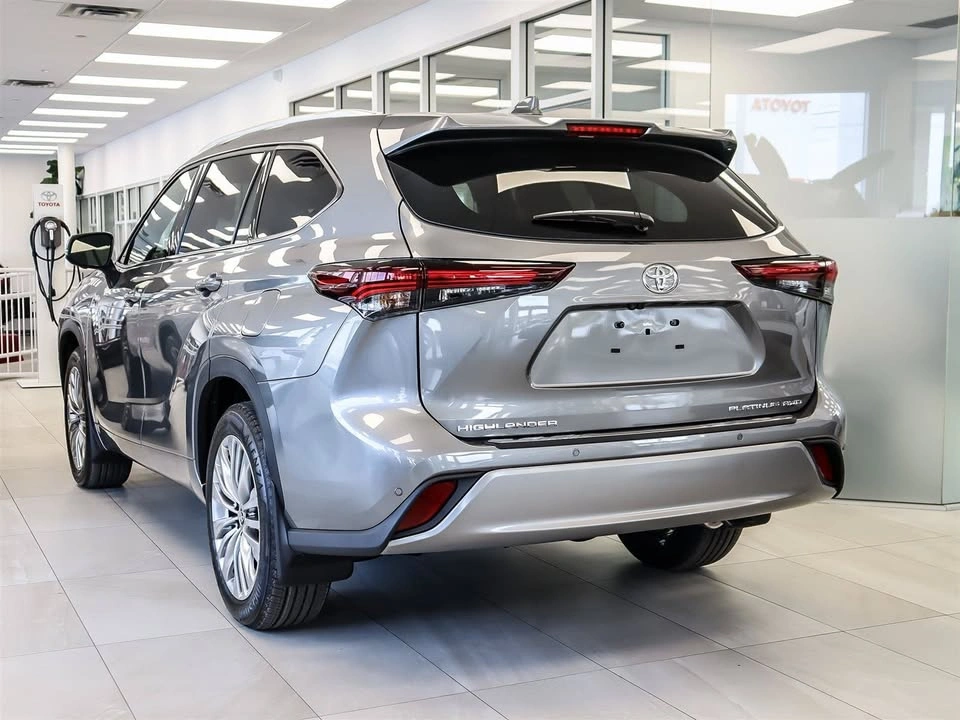 2026 Toyota Highlander - photo 3
