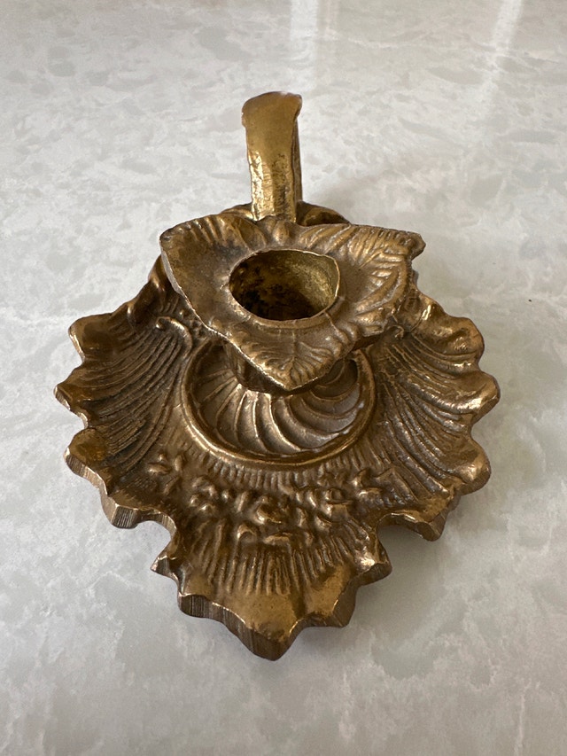 Antique Art Nouveau cast brass chamberstick/portable candleholde - photo 3