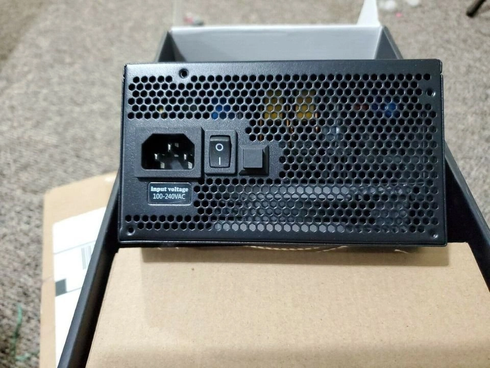 SegoTep 850 Watt Gold Rated Power Supply RGB Lights - photo 3