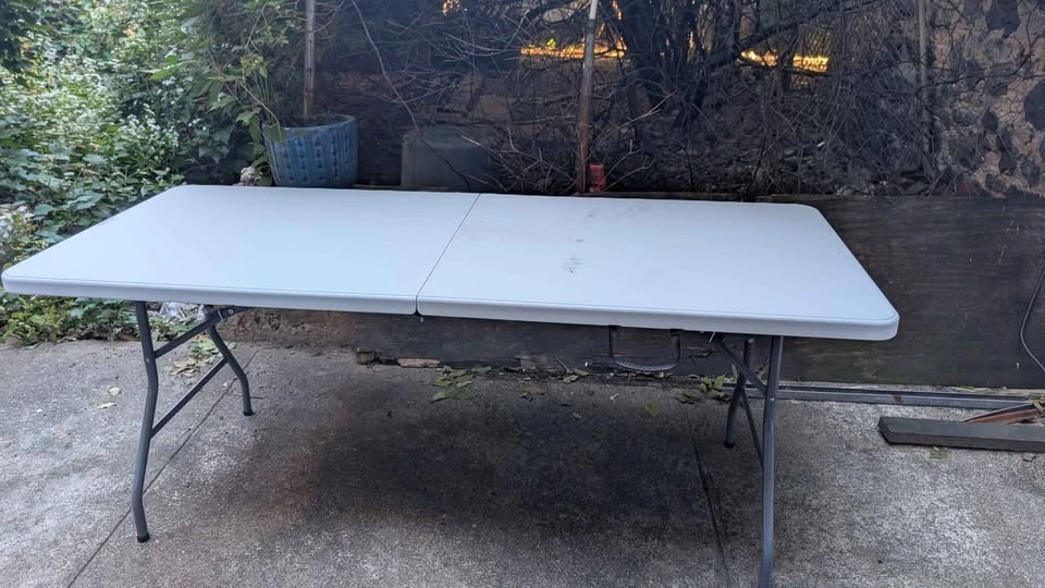 Peakform 6 Ft Folding Table 72 x 29 White Resin - photo 4
